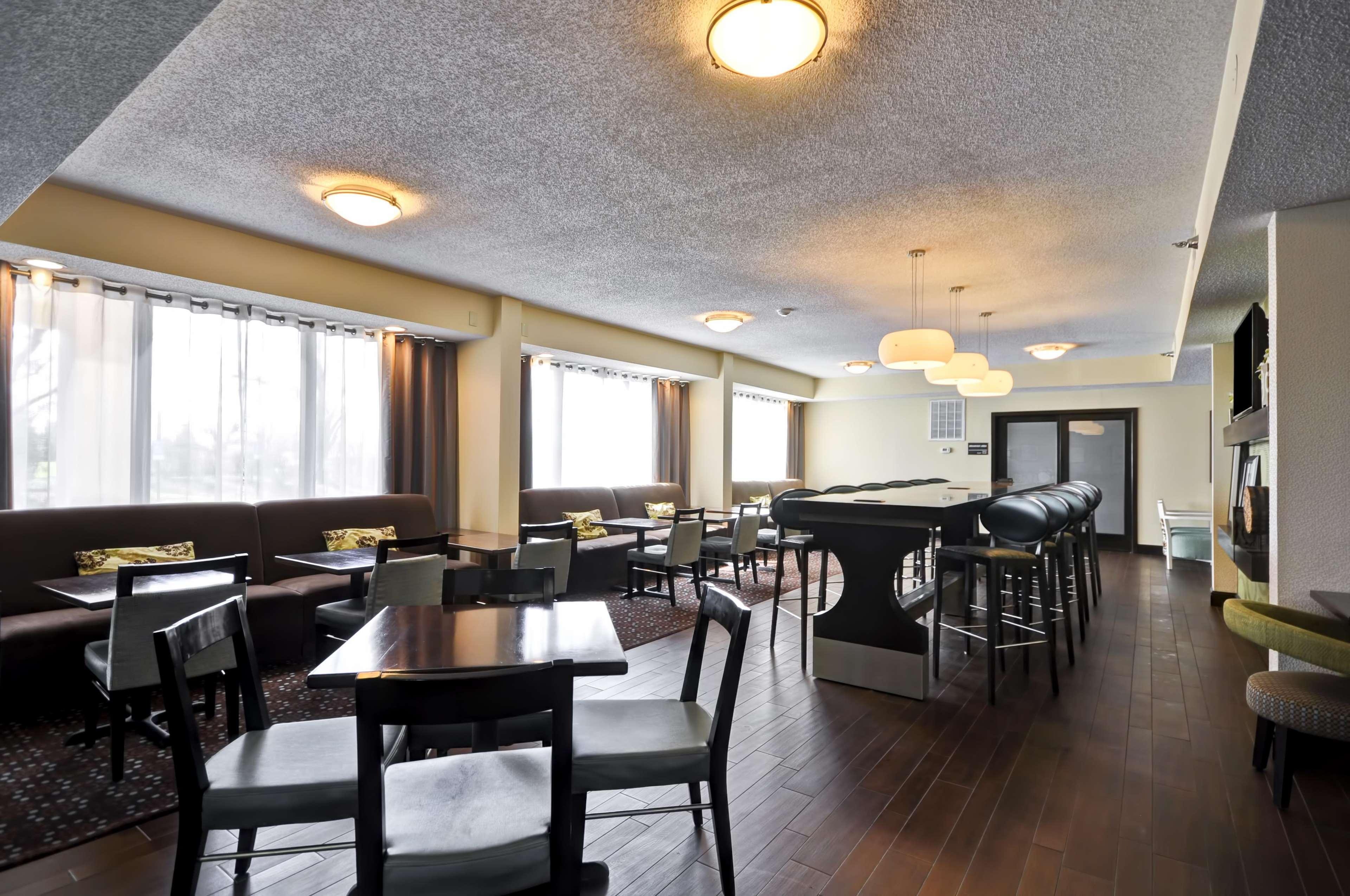Hampton Inn Columbus/Дублін Екстер'єр фото