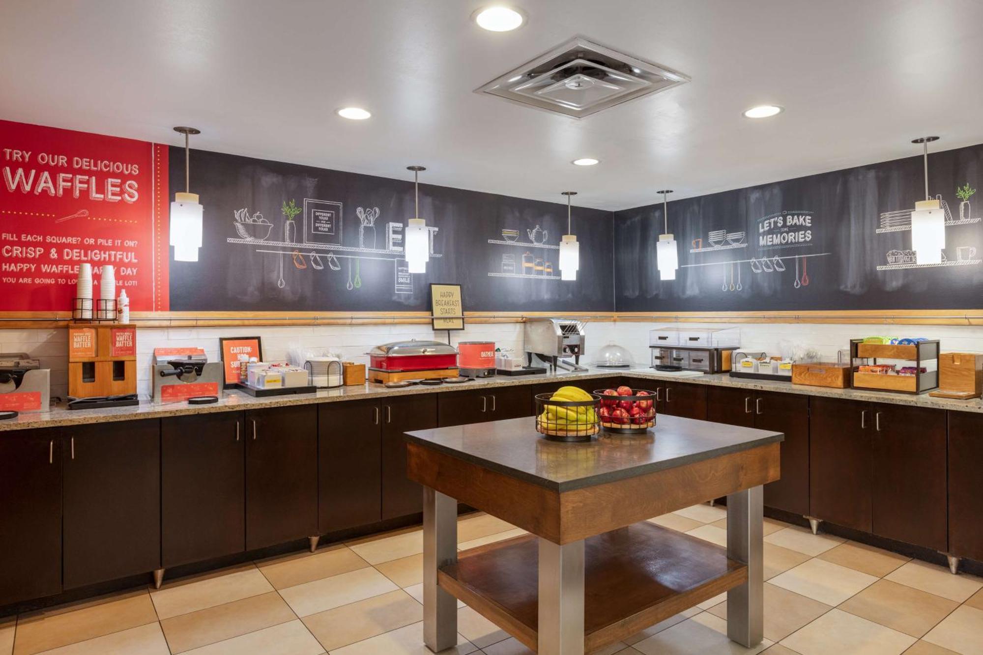 Hampton Inn Columbus/Дублін Екстер'єр фото